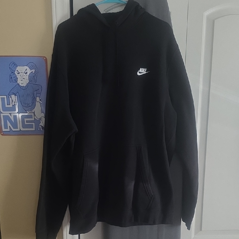 Nike Black Pullover Hoodie